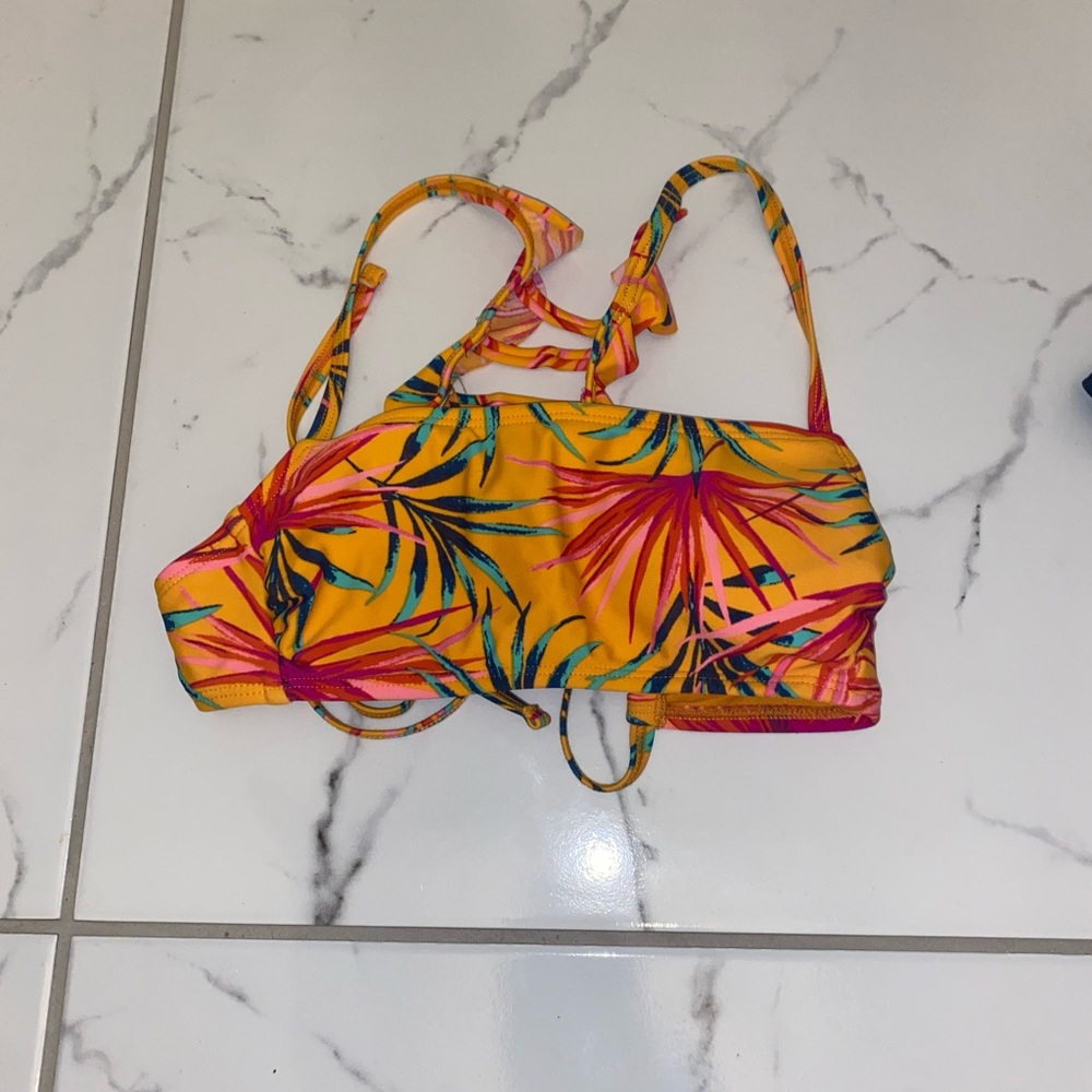 bikinis - Picture 4 of 5